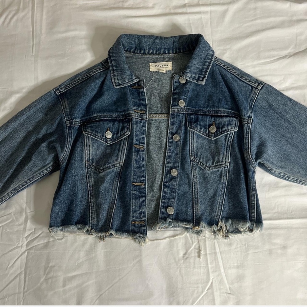 PACSUN CROPPED DENIM JACKET
